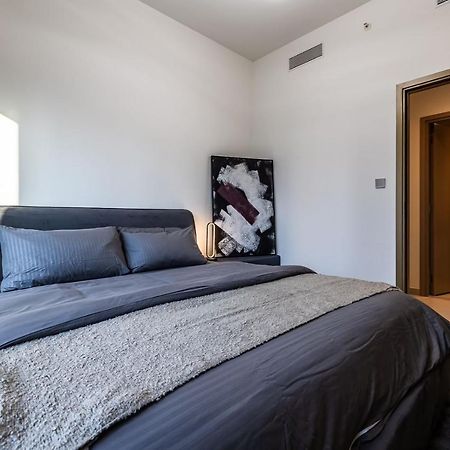 Downtown, Dubai Burj Royale 2 Bdr Apartment Full Burj - Khalifa View Luaran gambar