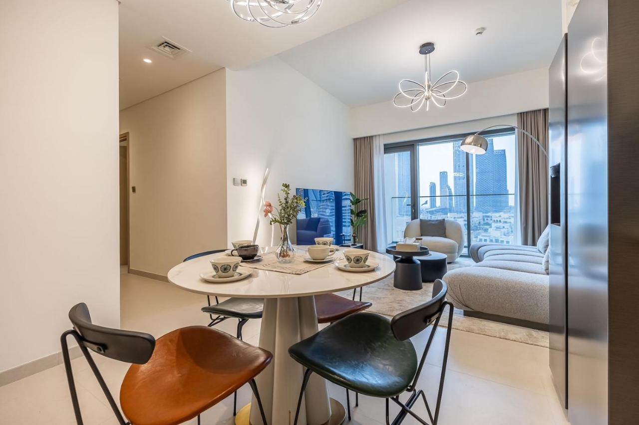 Downtown, Dubai Burj Royale 2 Bdr Apartment Full Burj - Khalifa View Luaran gambar