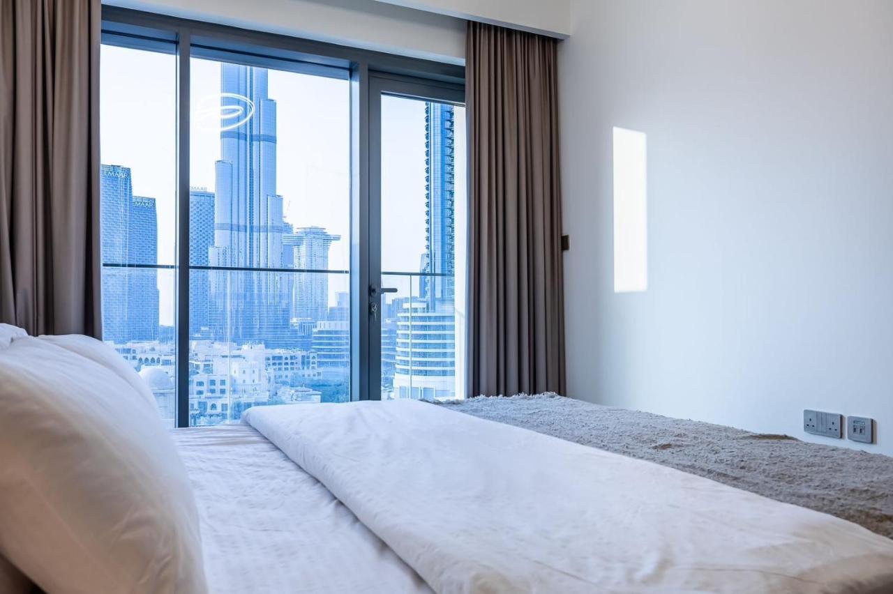 Downtown, Dubai Burj Royale 2 Bdr Apartment Full Burj - Khalifa View Luaran gambar