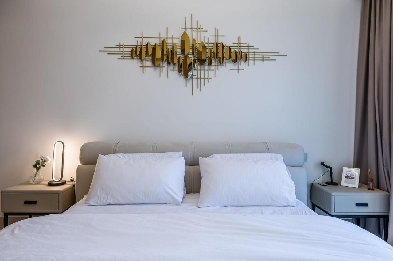 Downtown, Dubai Burj Royale 2 Bdr Apartment Full Burj - Khalifa View Luaran gambar
