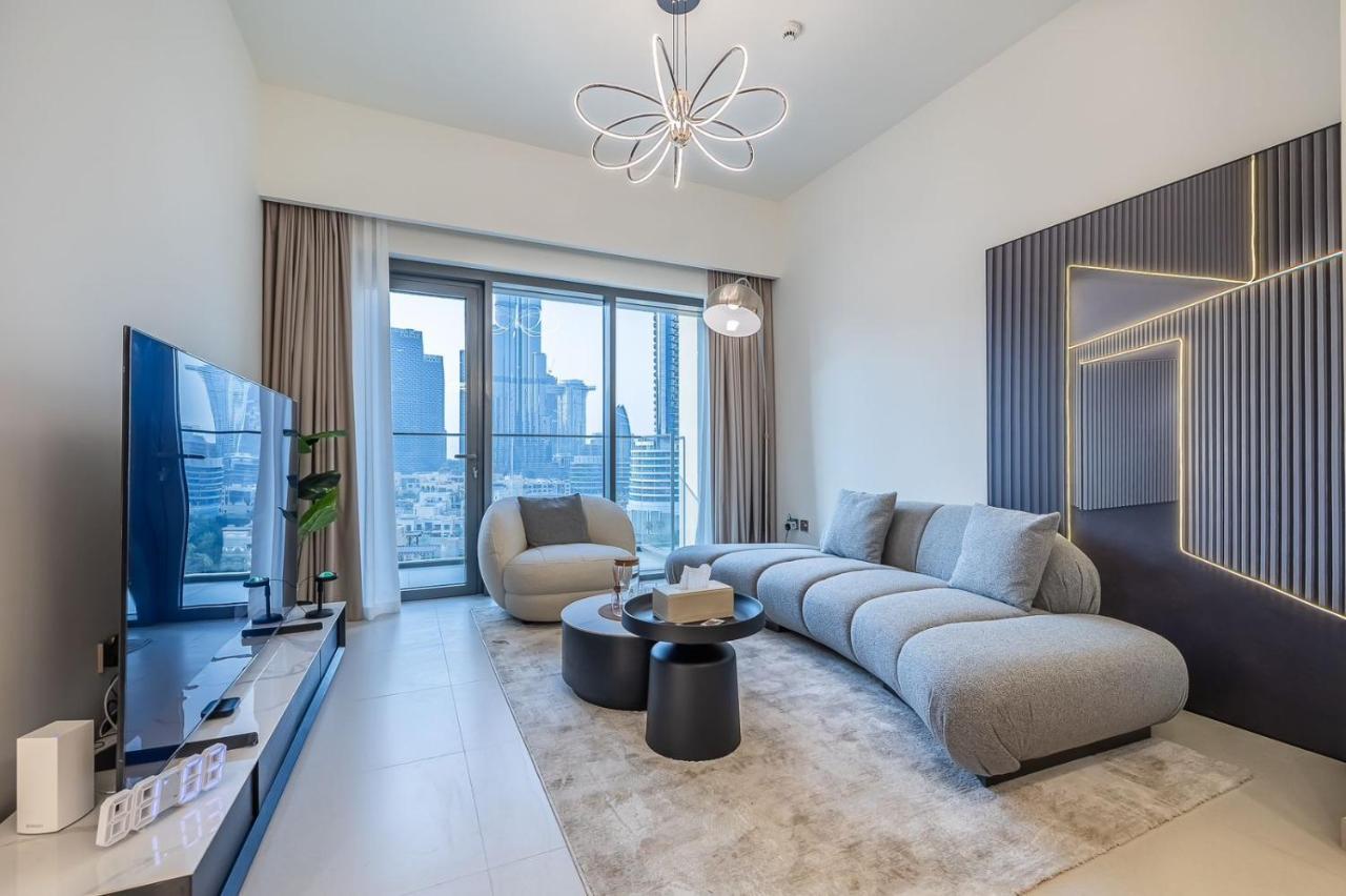 Downtown, Dubai Burj Royale 2 Bdr Apartment Full Burj - Khalifa View Luaran gambar